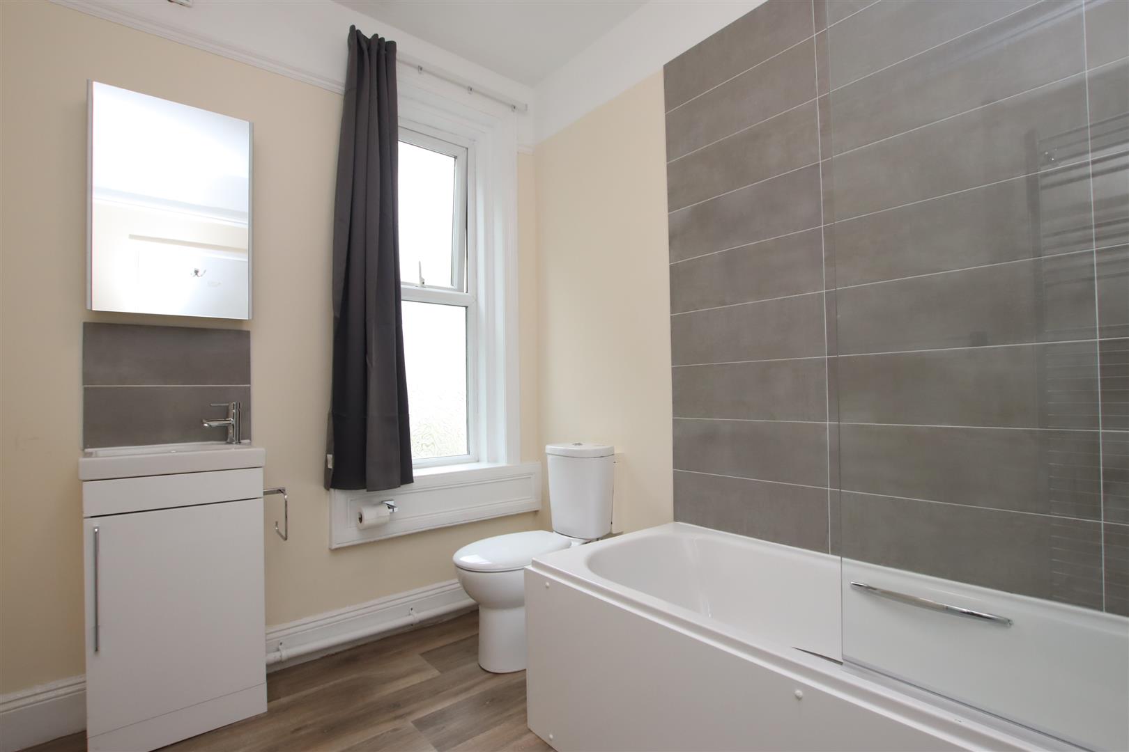 Pulteney Gardens, Bath, BA2